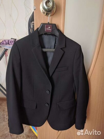 Пиджак, рубашки, жилет детский бу