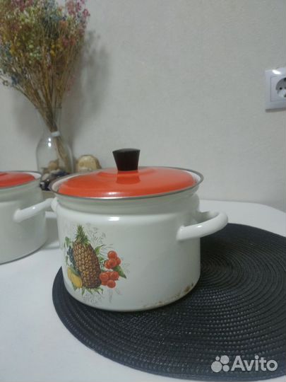 Набор кастрюль