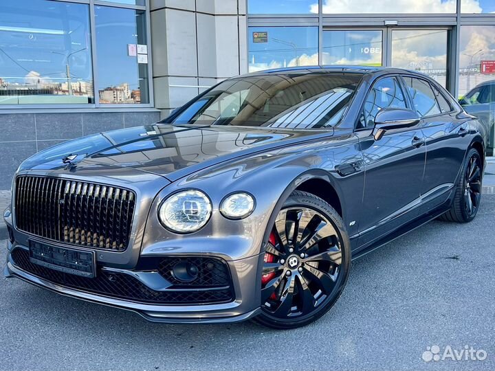 Bentley Flying Spur 4.0 AMT, 2022, 18 000 км