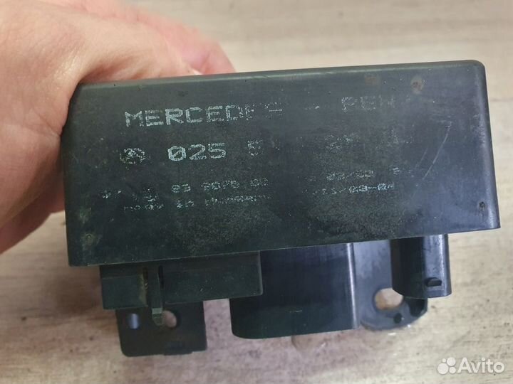 Реле свечей накаливания Mercedes-Benz Vito W639 (2