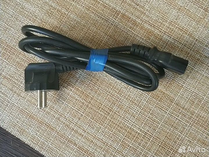 Кабель питания компьютера и офисной техники
