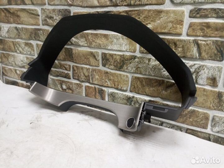 Накладка на торпедо Mercedes-Benz E-Class W212