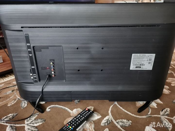 Телевизор Samsung 32N4000