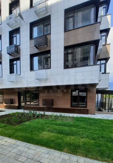 2-к. квартира, 60,7 м², 10/12 эт.