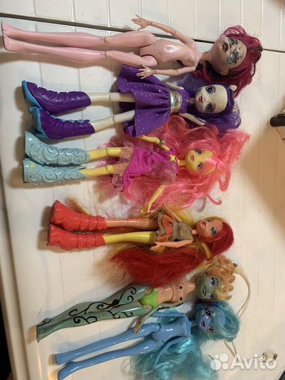 Куклы монстер хай и другие и разное к ним