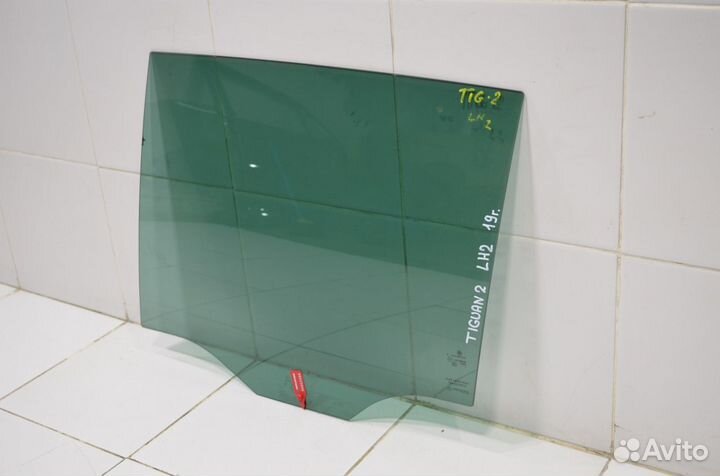 Стекло двери заднее левое Volkswagen Tiguan 2 2019