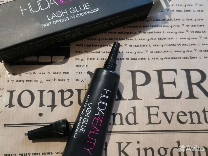 Клейдля ресниц