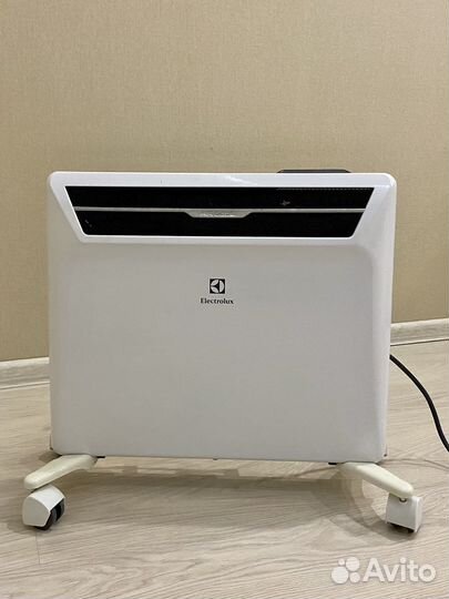 Конвектор electrolux ECH/AGI-1500 белый