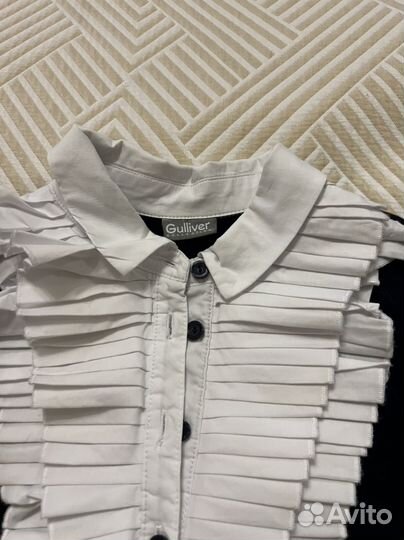 Блузка на девочку 146 новая
