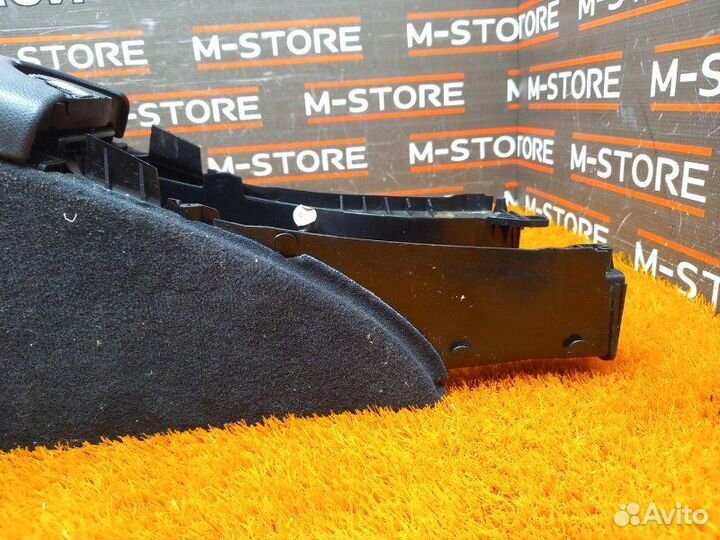 Центральная консоль Mercedes-Benz E-Class W211