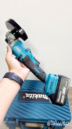 Аккумуляторная болгарка makita новая