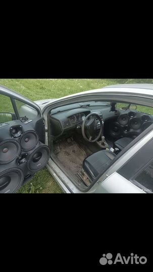 В разборе peugeot 307 1.6