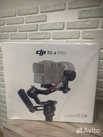 Стабилизатор DJI RS 4 PRO