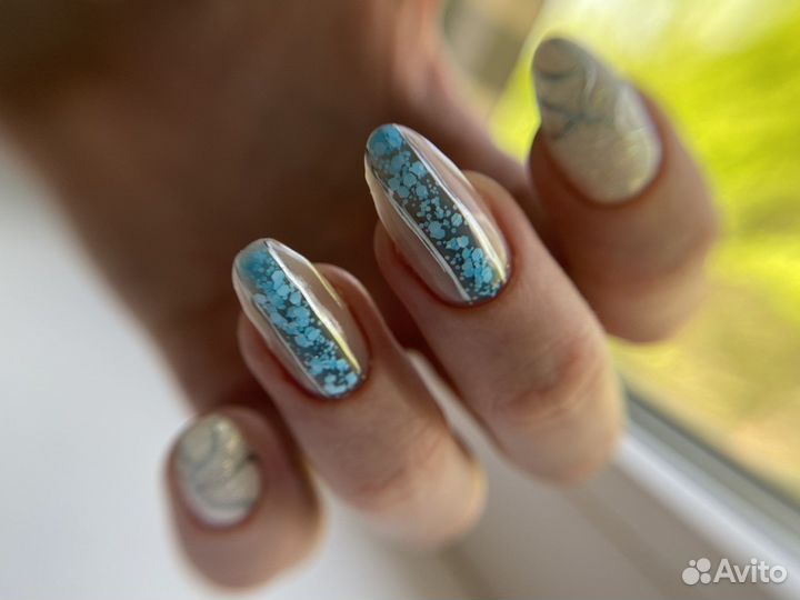 Модель на гель лак, коррекцию