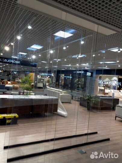 Стеклянные перегородки