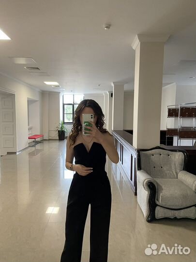 Комбинезон женский