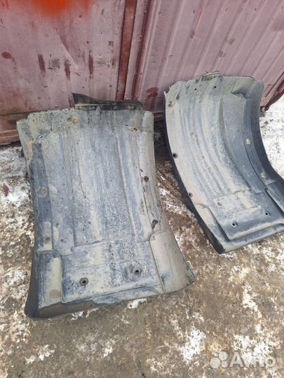 Крыло переднее передняя часть Renault Premium