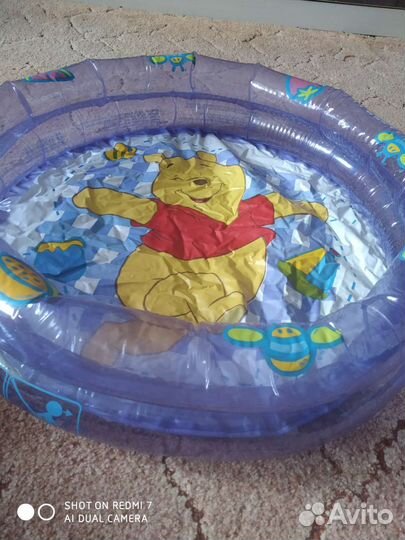 Детский надувной бассейн