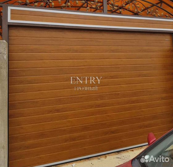 Ворота гаражные секционные
