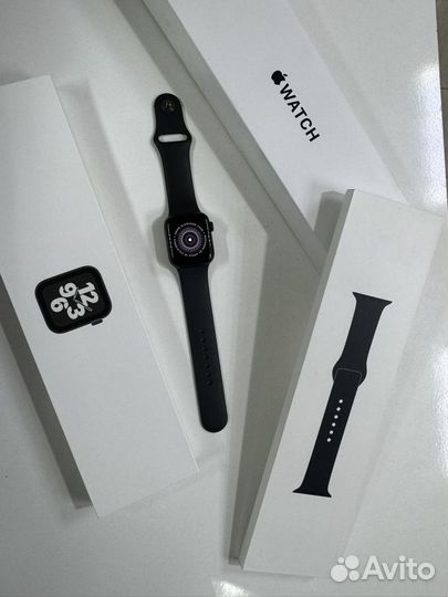 Apple watch SE (40mm)