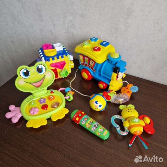 Развивающие игрушки для малышей