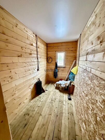 Дом 100 м² на участке 10 сот.