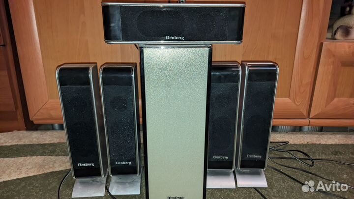 Акустика 5.1 от домашн кинотеатра Elenberg HT-125