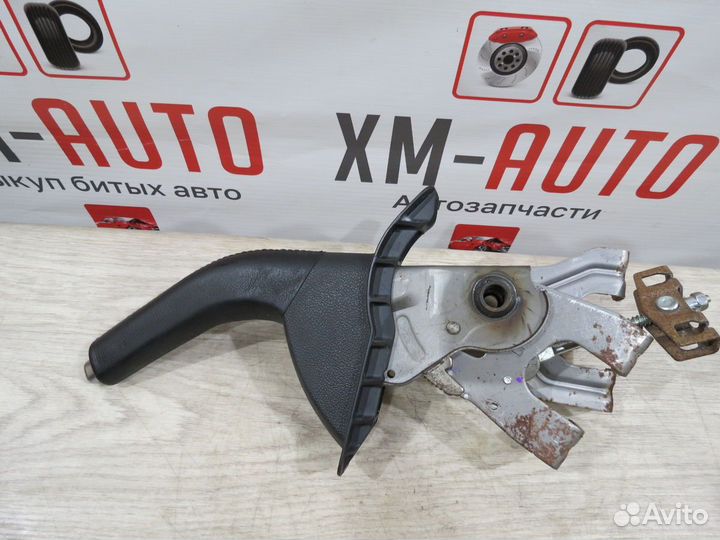 Рычаг стояночного тормоза Kia Ceed JD