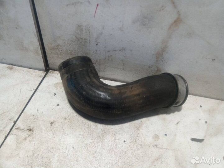 Патрубок интеркулера Volkswagen Multivan T5 BNZ