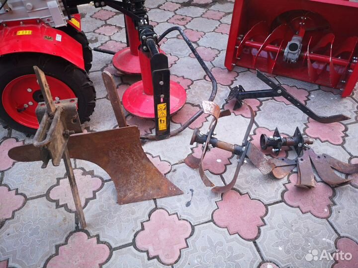 Мотоблок Угра с навесным оборудованием