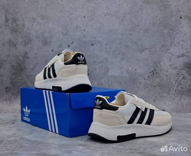 Кроссовки мужские белые Adidas retropy f2