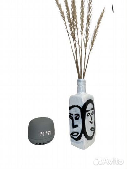 Ваза для интерьера цветов в стиле popart