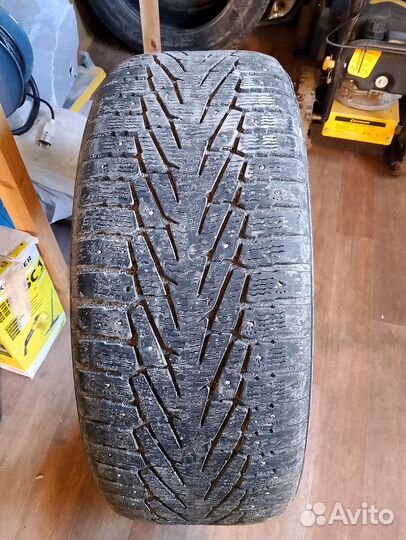 Nokian Tyres Hakkapeliitta 7 SUV 275/60 R20