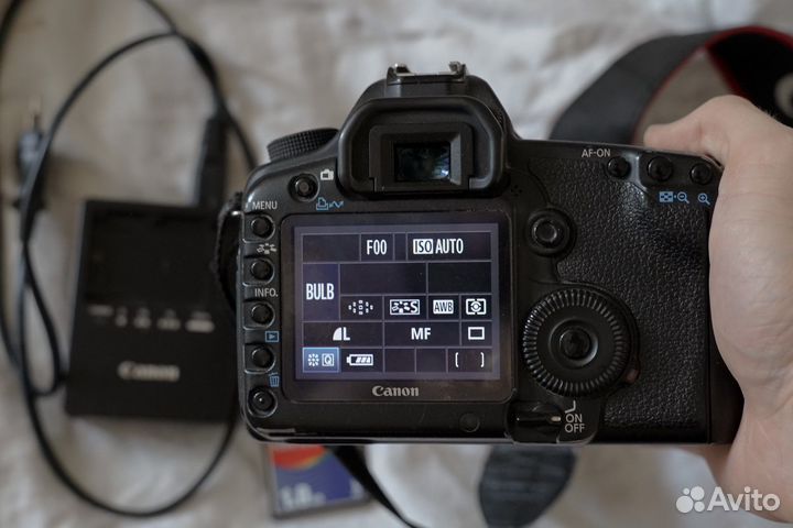 Зеркальный фотоаппарат canon 5d mark ii