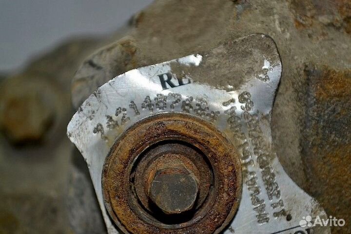 Суппорт ведущего моста, левый renault trucks Magnu