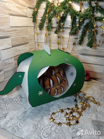 Змея бескаркасная