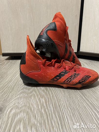 Бутсы adidas predator детские