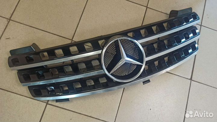 Решетка радиатора мл164