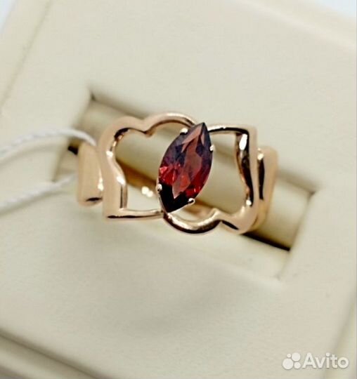 Золотое кольцо с камнем 16,5р