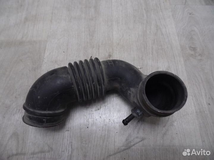 Патрубок воздушного фильтра Mitsubishi Lancer (CX