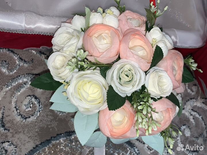 Свадебный букет невесты