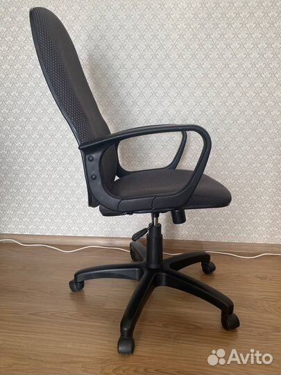 Компьютерное кресло
