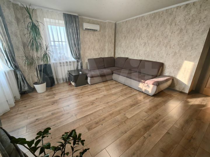 3-к. квартира, 85 м², 9/17 эт.