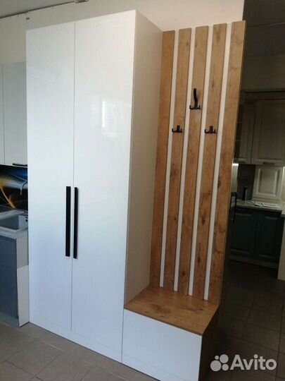 Шкаф в прихожую
