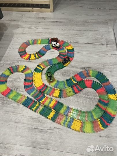 Машинки с треком