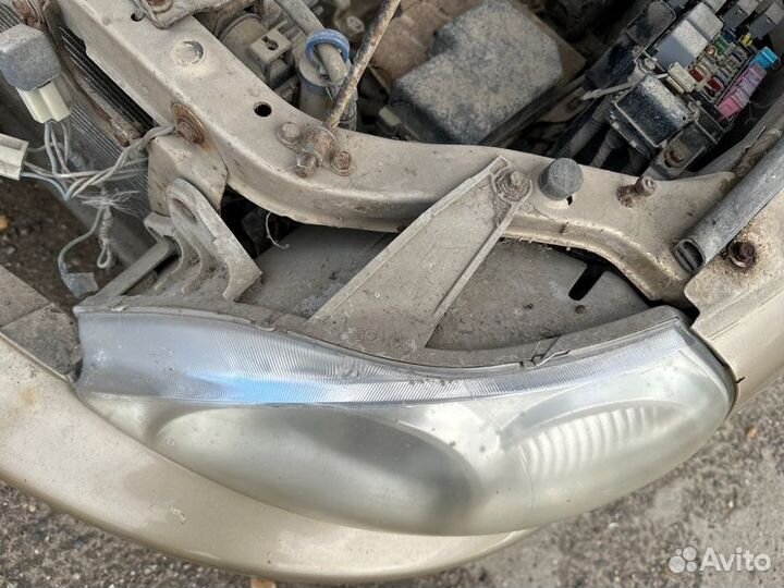 Фара левая Kia Rio седан 1.5 A5D 2001