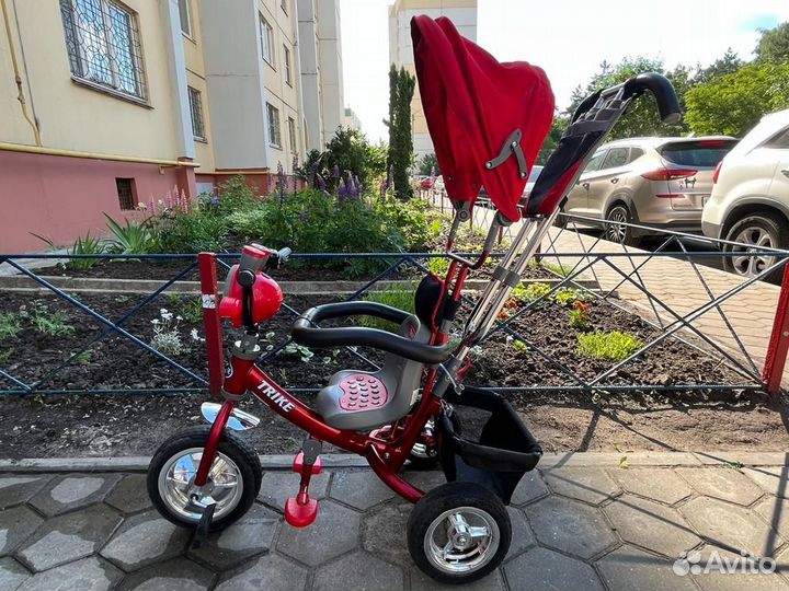 Трехколесный велосипед