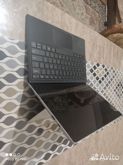 Microsoft surface pro 5