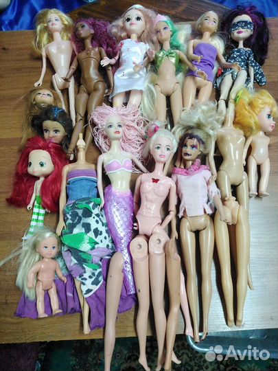 Куклы разные. Можно одним лотом. Цену предлагайте
