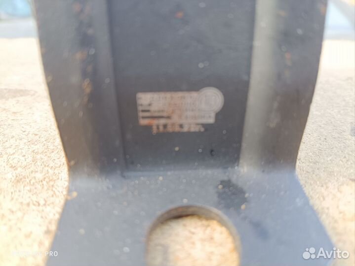 Опора двигателя для Лада Веста